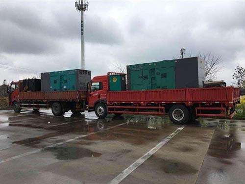 岱山涂抹密封胶后，需要等待多长时间才能安装水冷式机油散热器密封件？